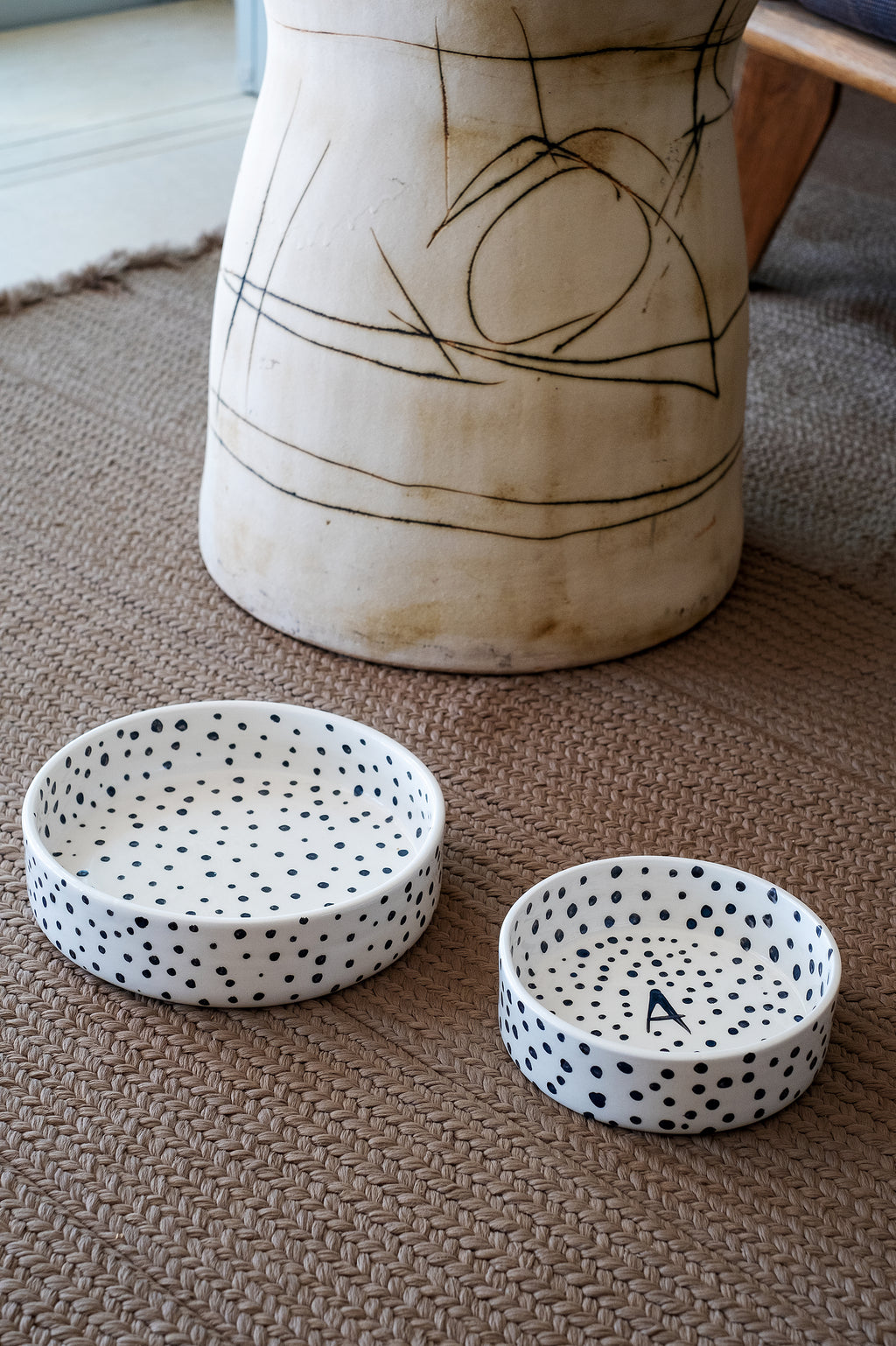 BLACK SPOTS DOG BOWL