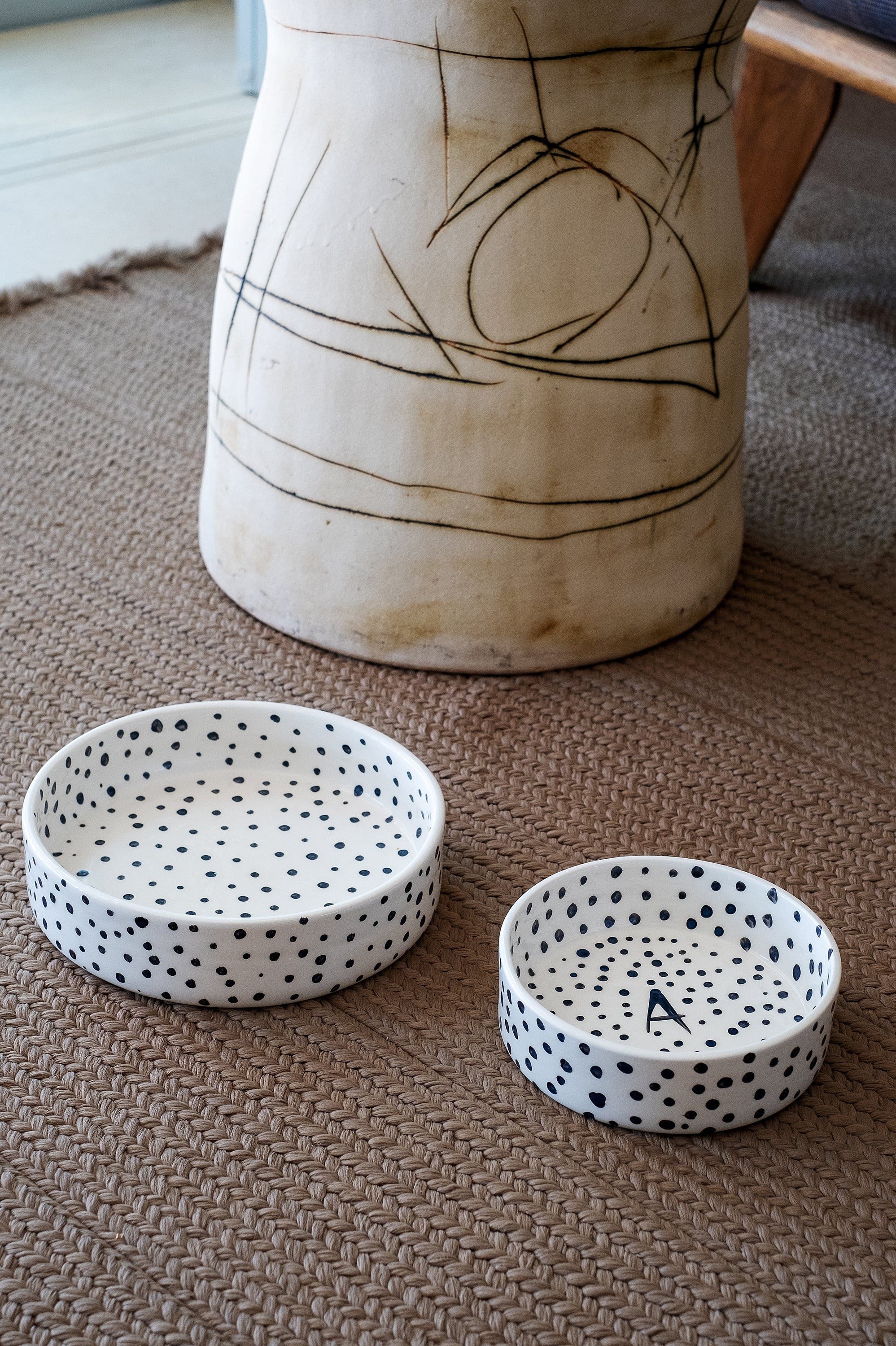 BLACK SPOTS DOG BOWL