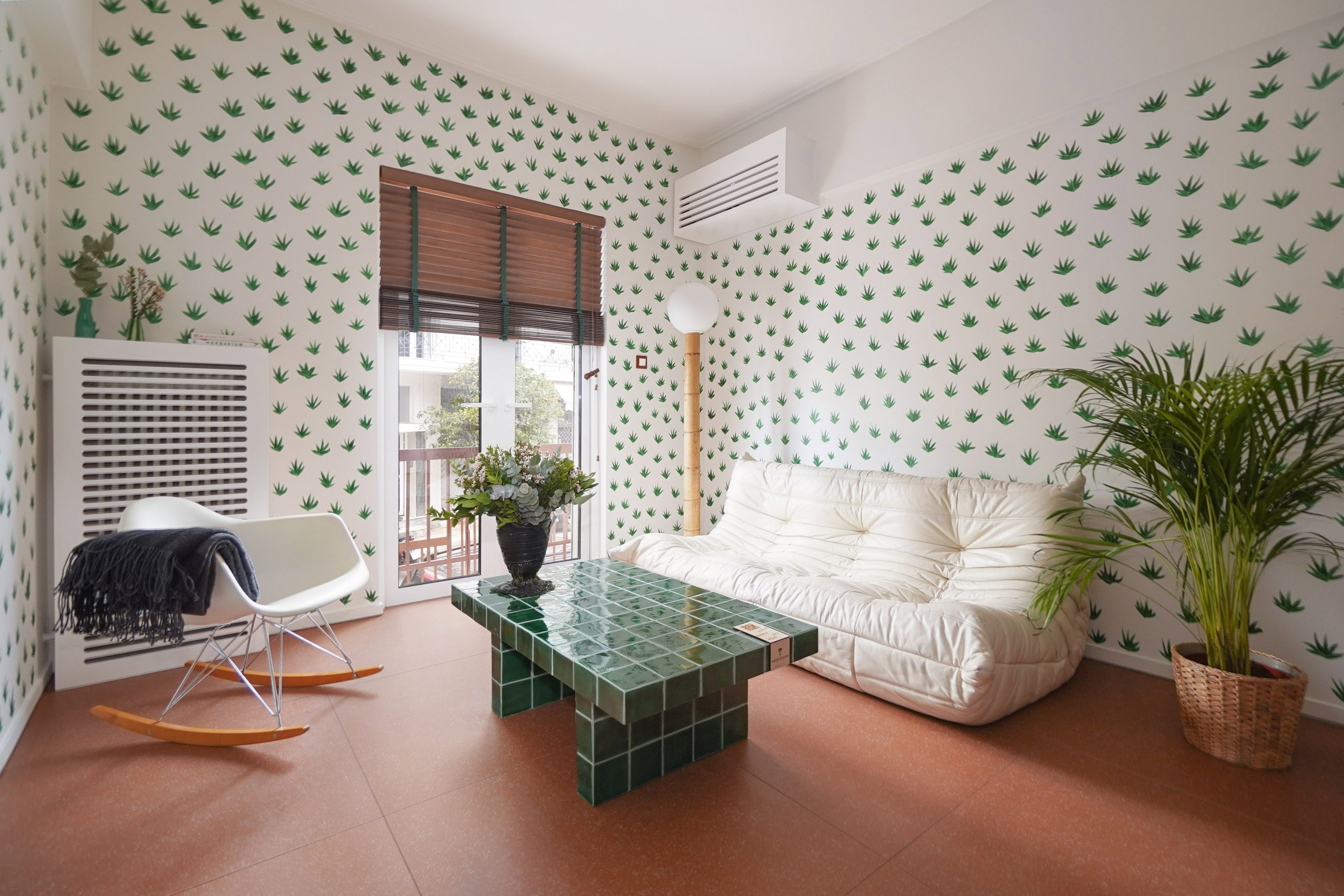 CERAMIC GREEN TILE COFFEE TABLE - INDOOR