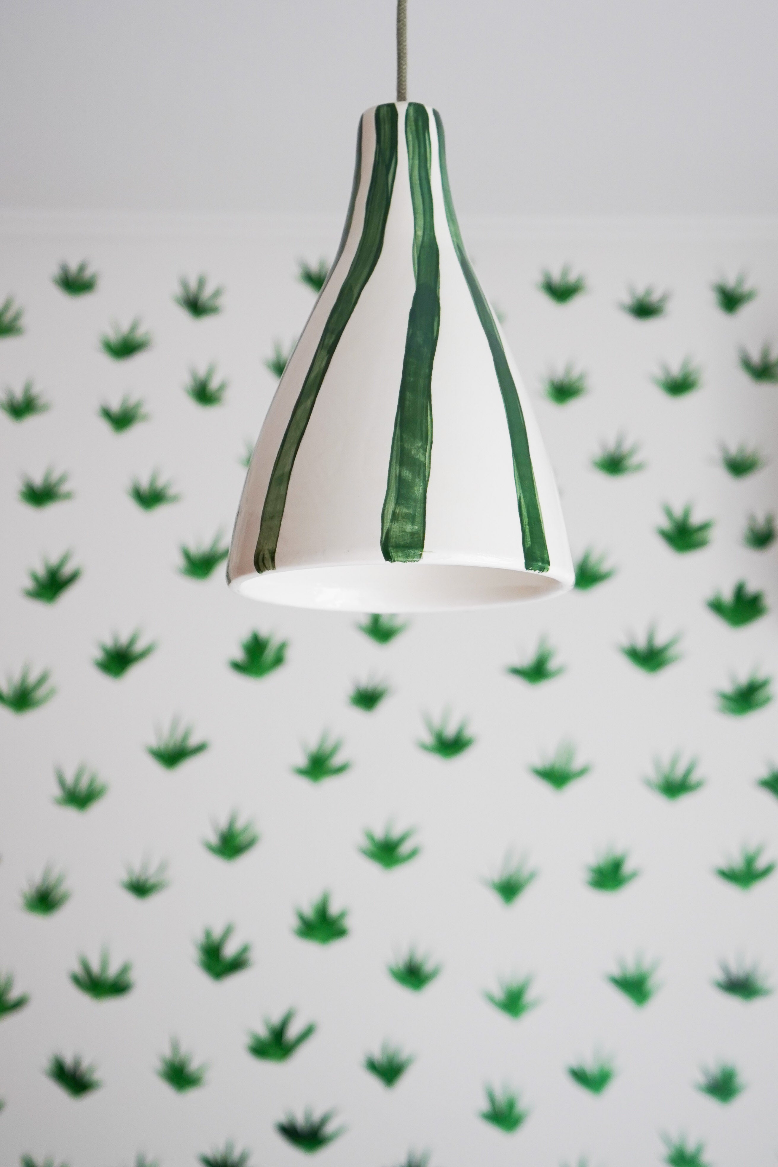 Striped ceramic lamp