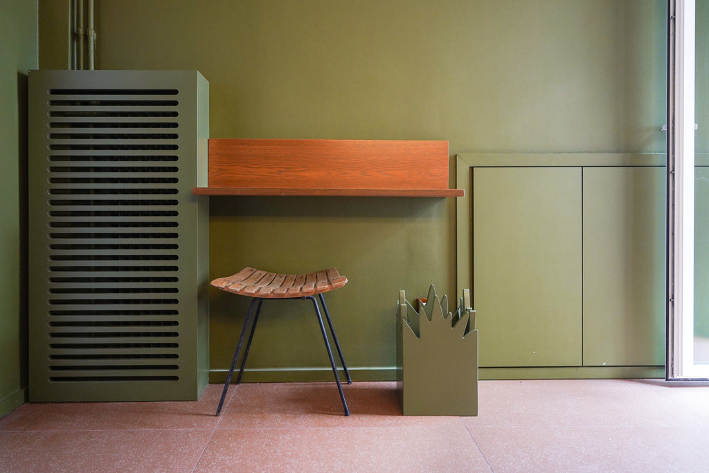 WOODEN PLANT-SHAPED BIN - OLIVE