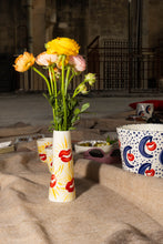 Load image into Gallery viewer, SUNKISSED STEM VASE
