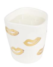 Load image into Gallery viewer, GOLD KISSS CANDLE
