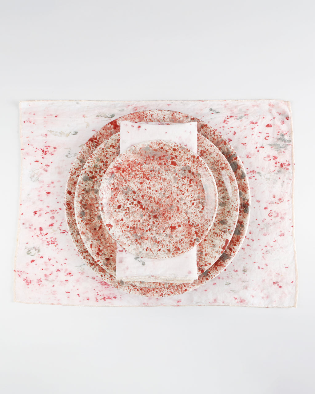 Hibiscus splatter linen placemat set