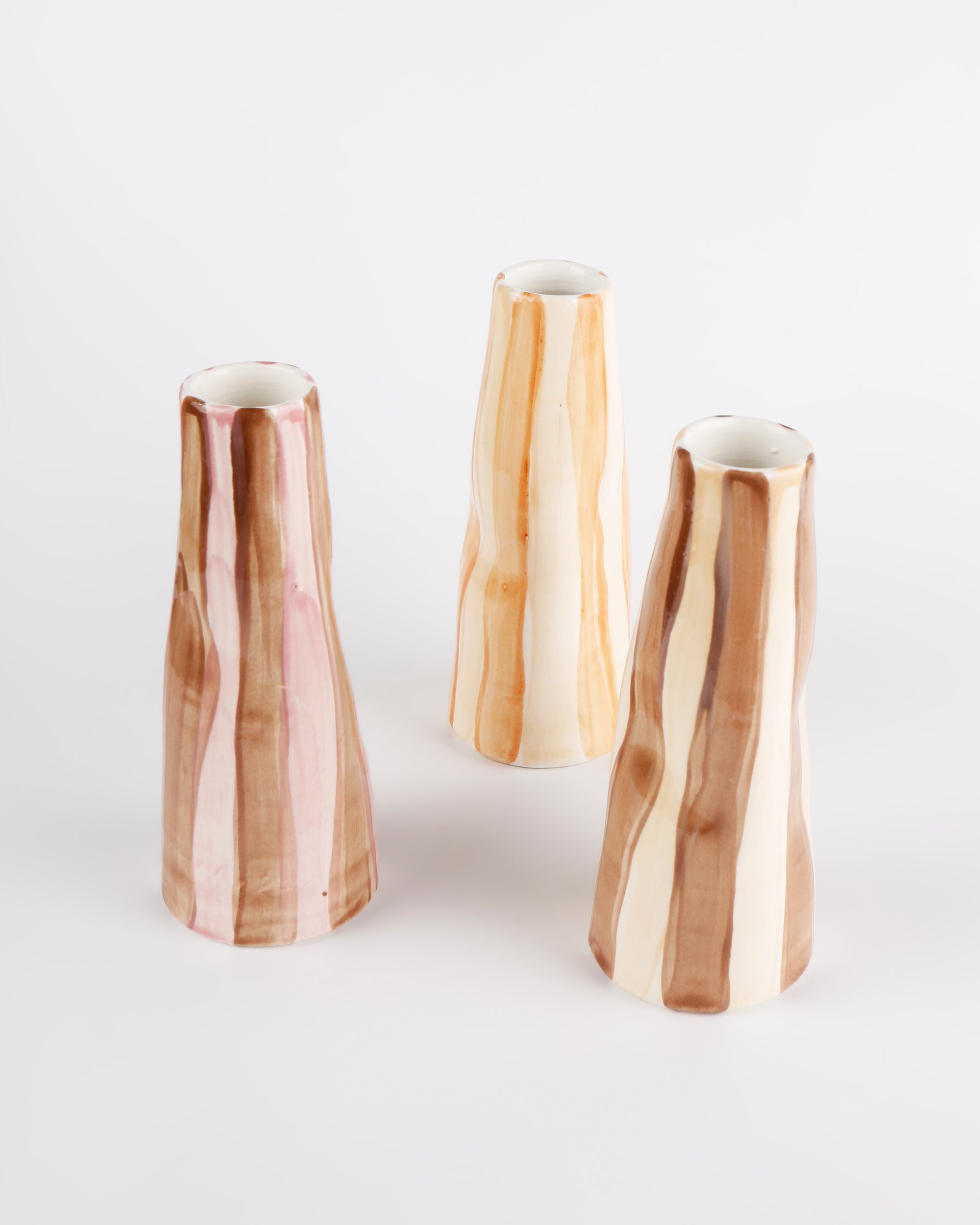 Beige on brown stripes stem vase