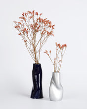 Load image into Gallery viewer, SQUASHED SILVER RESIN VASE
